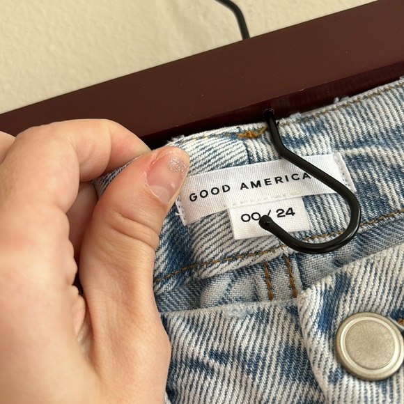 Good American Good 90s jeans - Picture 4 of 5